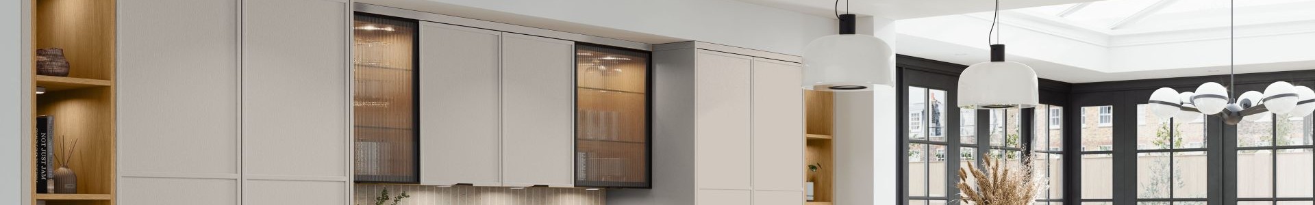 Aluflute Aluminium frame with Fluted Glass Banner