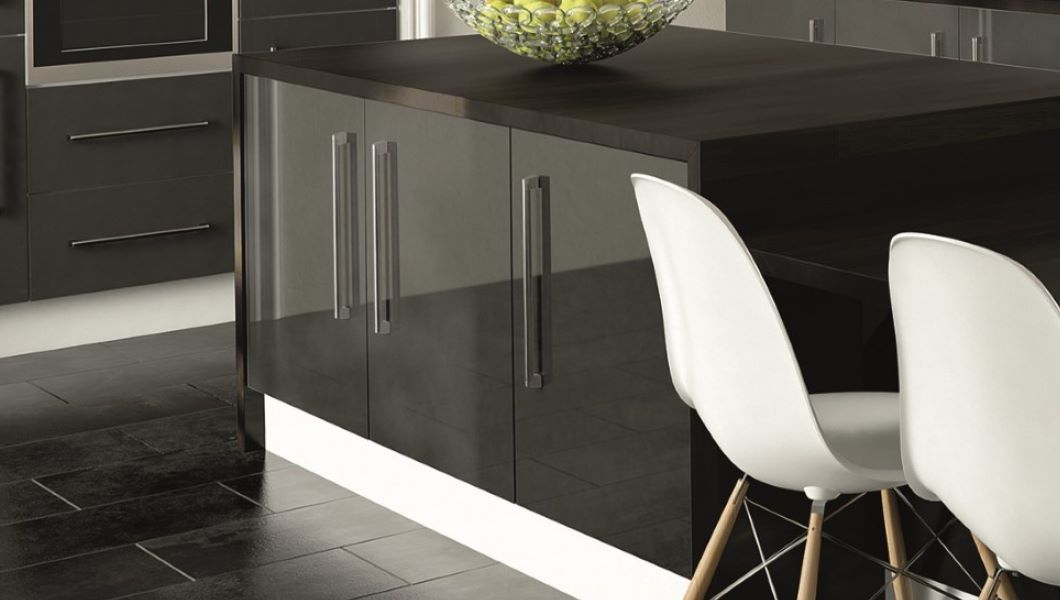Zurfiz Metallic Anthracite Kitchen detail